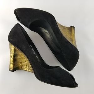 Stuart Weitzman Suede Wedge Pumps NWOT